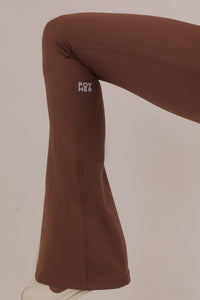 Calça Flare Kendall